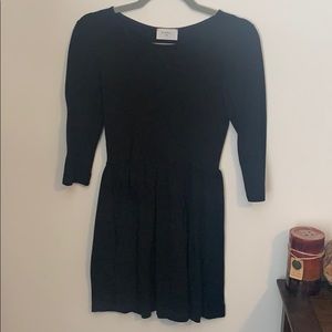 Black Mid-Sleeve Dress